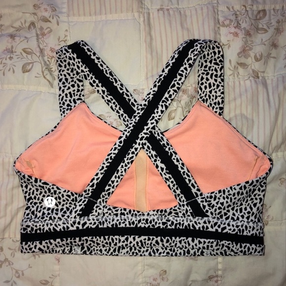 Lululemon Stash n' Run Sports Bra - Picture 4 of 4